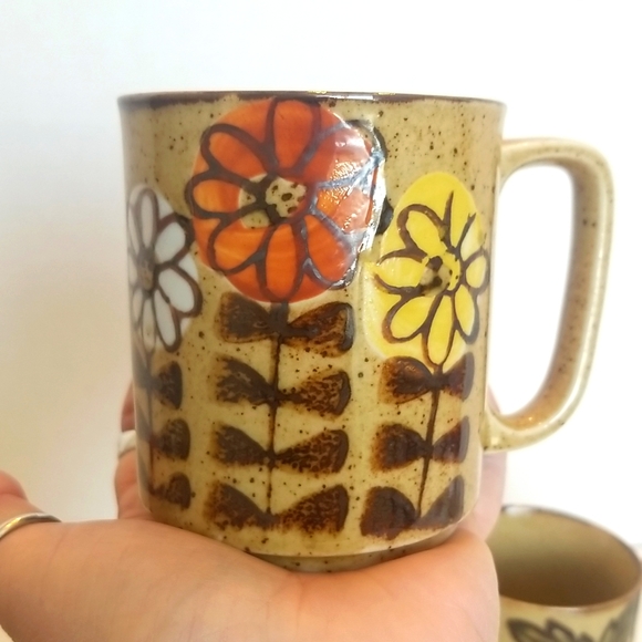 Vintage Mid Century Stoneware Speckled Coffee Mugs Made in Japan - Picture 3 of 8